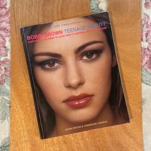 Bobbi Brown “Teenage Beauty” makeup and hair book